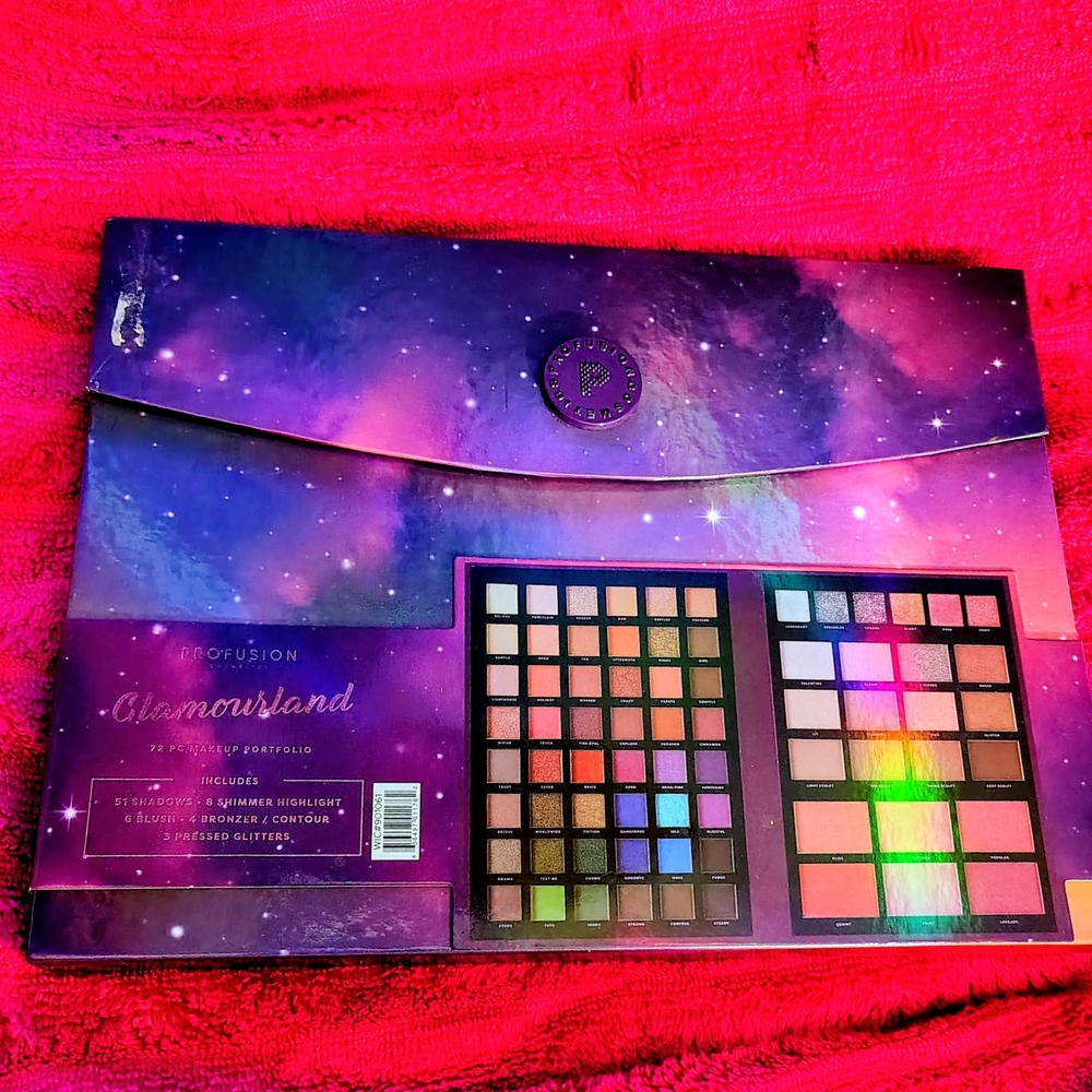 SOLD -Profusion Cosmetics Glamourland Palette - Vibrant Spectrum